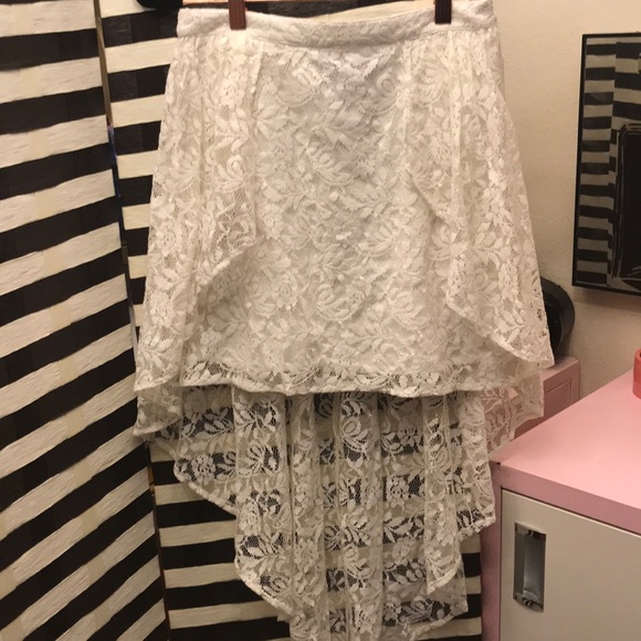 VGUC Mink Pink Asymmetrical Lace Skirt - Picture 1 of 4